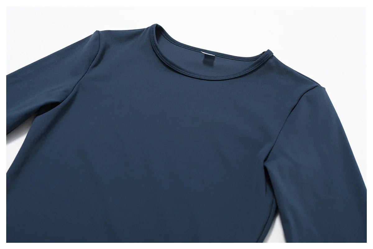 Flex Fit Slim Pullover Top & Shorts
